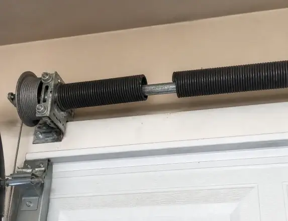 Broken spring before